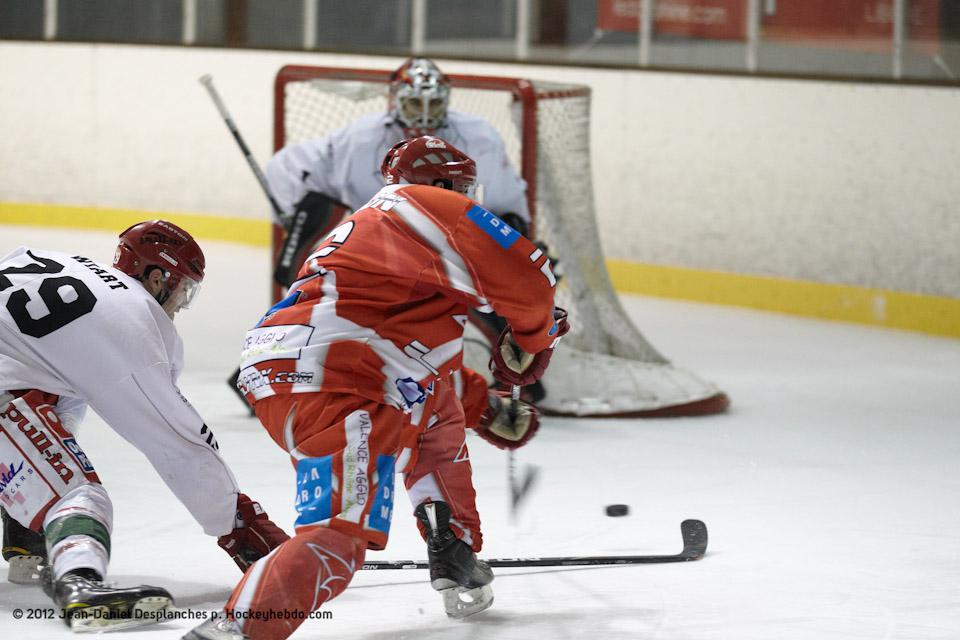 Valence 2 - 4 Anglet