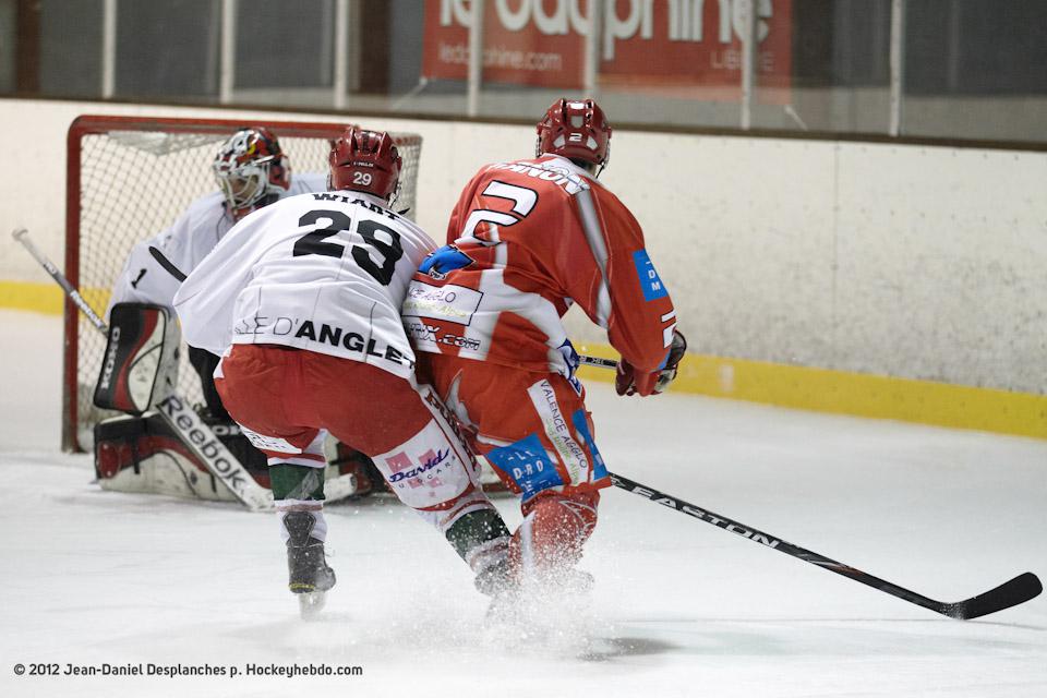 Valence 2 - 4 Anglet