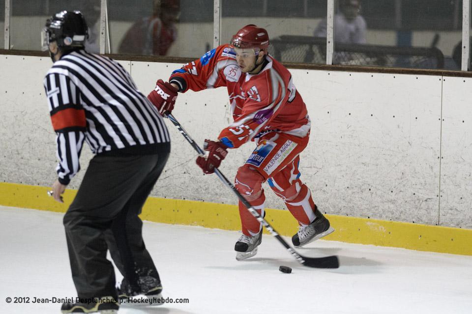 Valence 2 - 4 Anglet