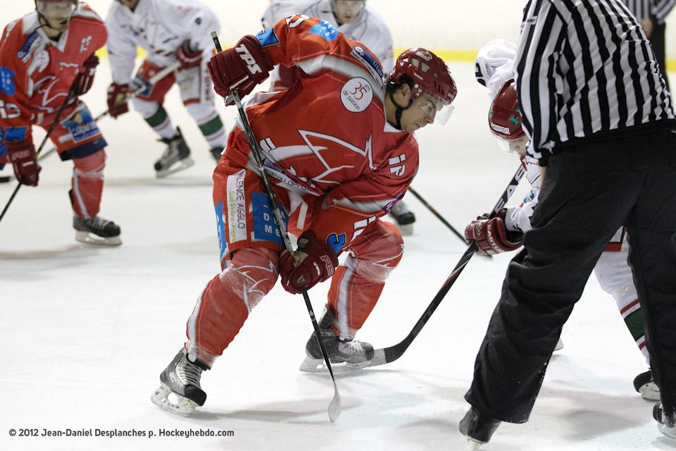 Valence 2 - 4 Anglet