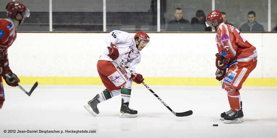 Valence 2 - 4 Anglet