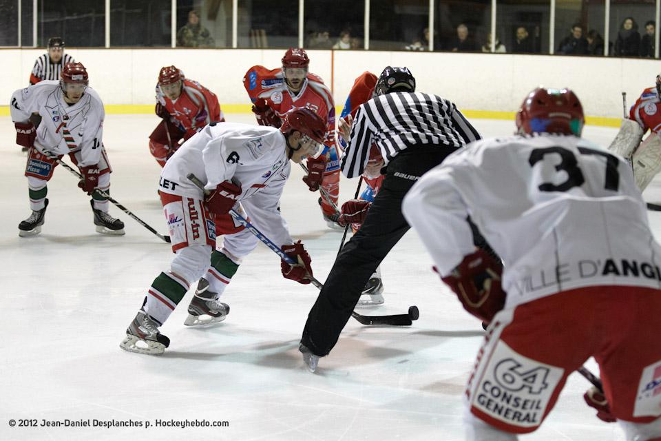 Valence 2 - 4 Anglet