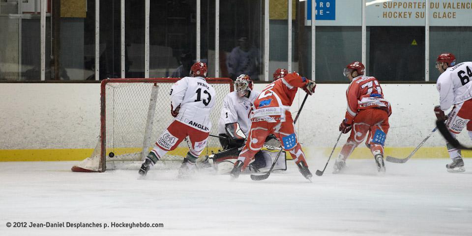 Valence 2 - 4 Anglet
