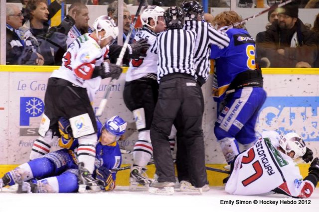 Photo hockey match Dijon  - Briançon  le 17/02/2012