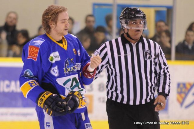 Photo hockey match Dijon  - Briançon  le 17/02/2012