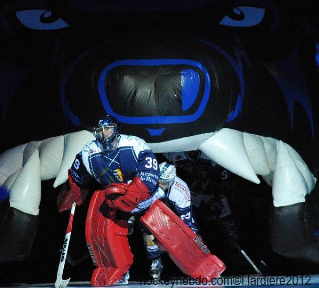 Photo hockey match Grenoble  - Angers  le 17/02/2012
