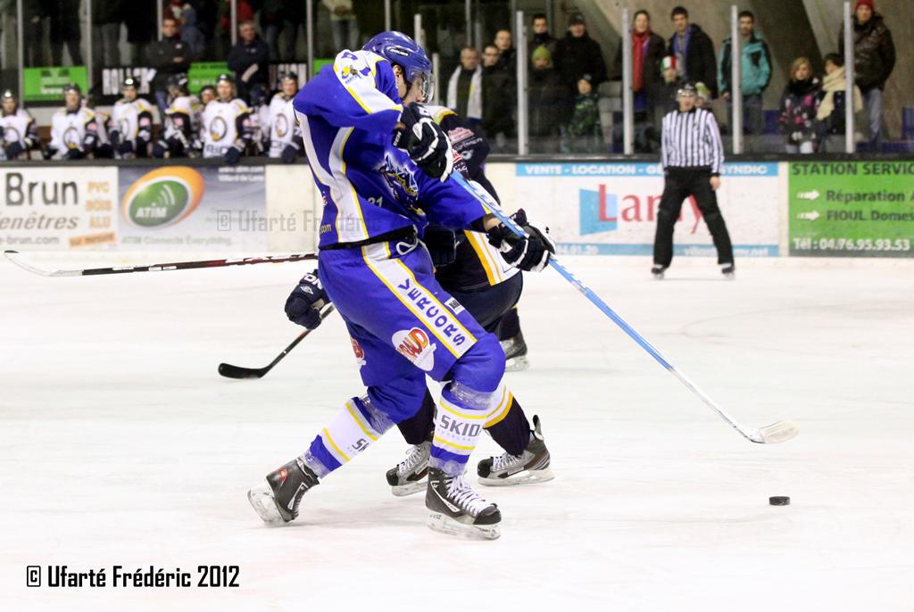 Villard-de-Lans 2 - 5 Chamonix 