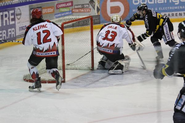 Rouen 5 - 0 Neuilly/Marne