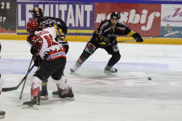 Rouen 5 - 0 Neuilly/Marne