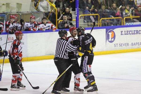 Rouen 5 - 0 Neuilly/Marne