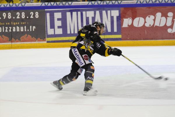 Rouen 5 - 0 Neuilly/Marne