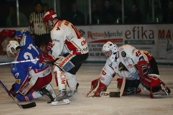 Epinal  2 - 3 Morzine-Avoriaz