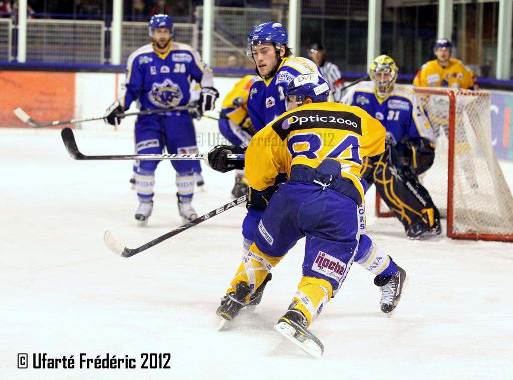 Villard-de-Lans 0 - 4 Dijon 