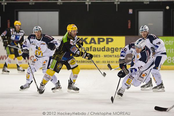 Strasbourg  8 - 3 Grenoble 