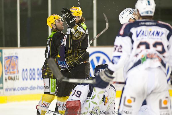 Strasbourg  8 - 3 Grenoble 