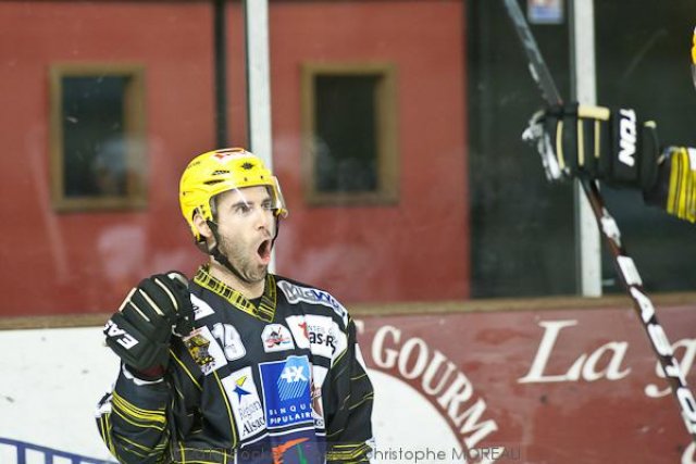 Photo hockey match Strasbourg  - Grenoble  le 19/02/2012