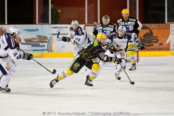 Strasbourg  8 - 3 Grenoble 
