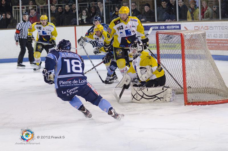 Angers  1 - 2 Strasbourg 