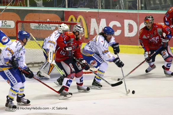 Grenoble  5 - 0 Villard-de-Lans