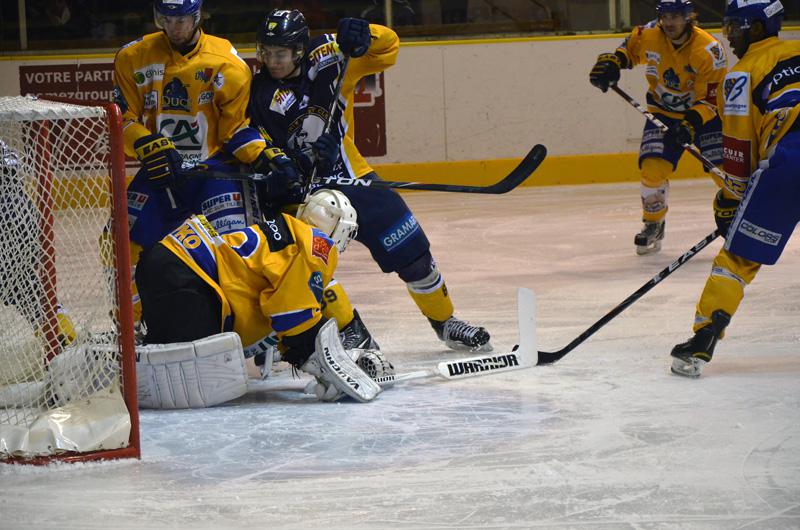 Chamonix  3 - 5 Dijon 