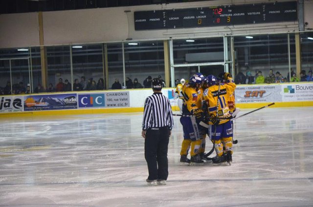 Photo hockey match Chamonix  - Dijon  le 21/02/2012