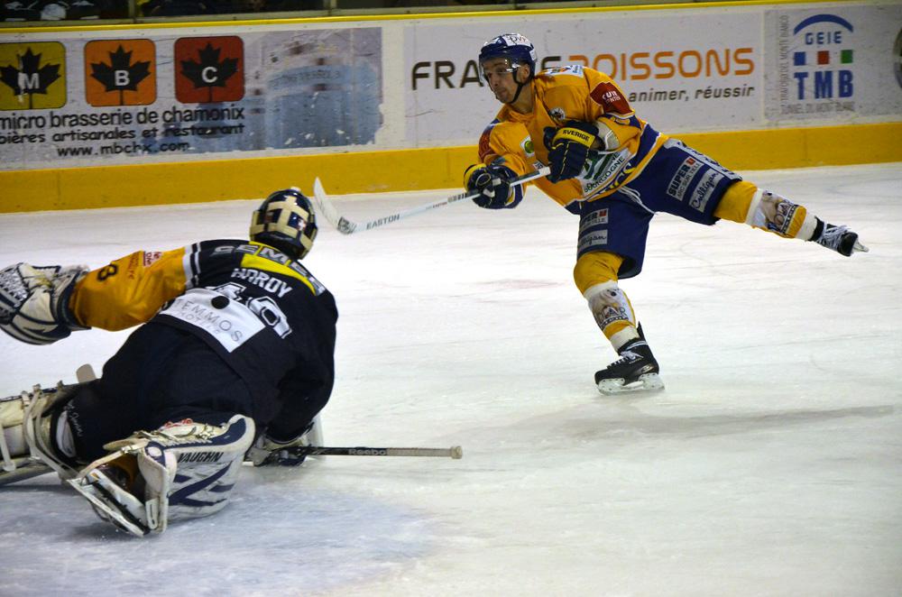 Chamonix  3 - 5 Dijon 