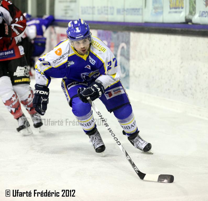 Villard-de-Lans 1 - 0 Neuilly/Marne