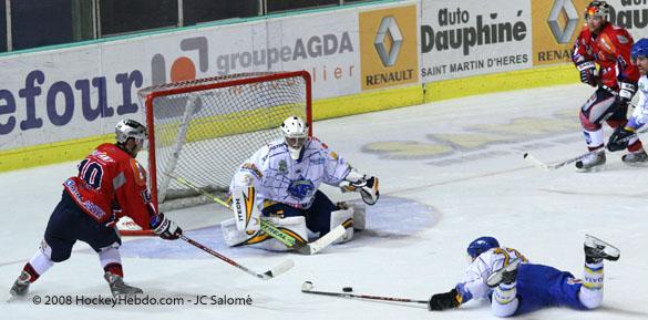 Grenoble  5 - 0 Villard-de-Lans