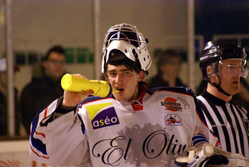 Angers  6 - 1 Caen 