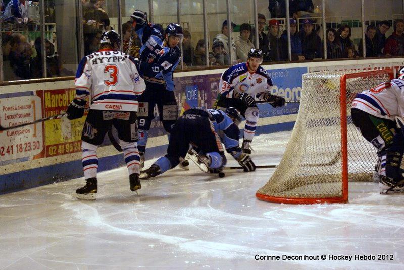 Angers  6 - 1 Caen 