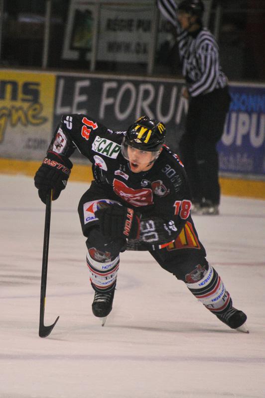 Amiens  5 - 3 Strasbourg 