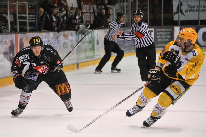 Amiens  5 - 3 Strasbourg 