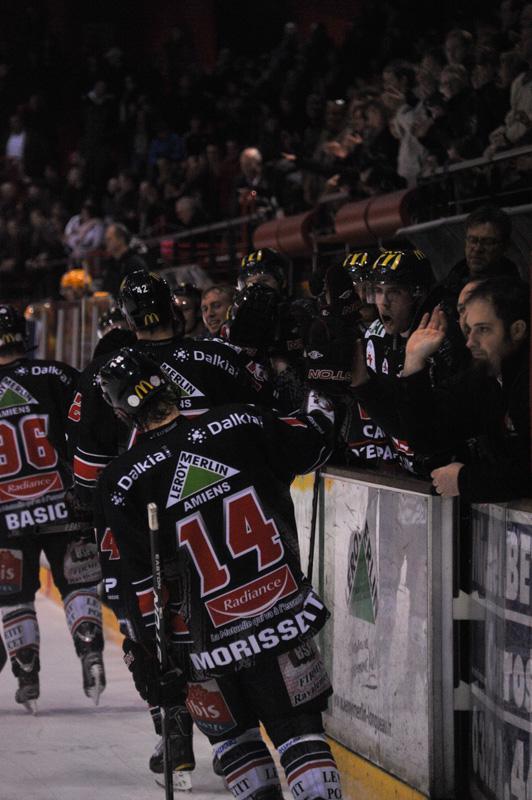 Amiens  5 - 3 Strasbourg 