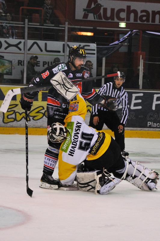 Amiens  5 - 3 Strasbourg 