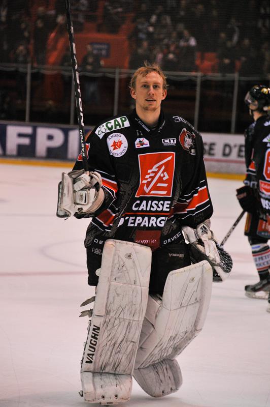 Amiens  5 - 3 Strasbourg 