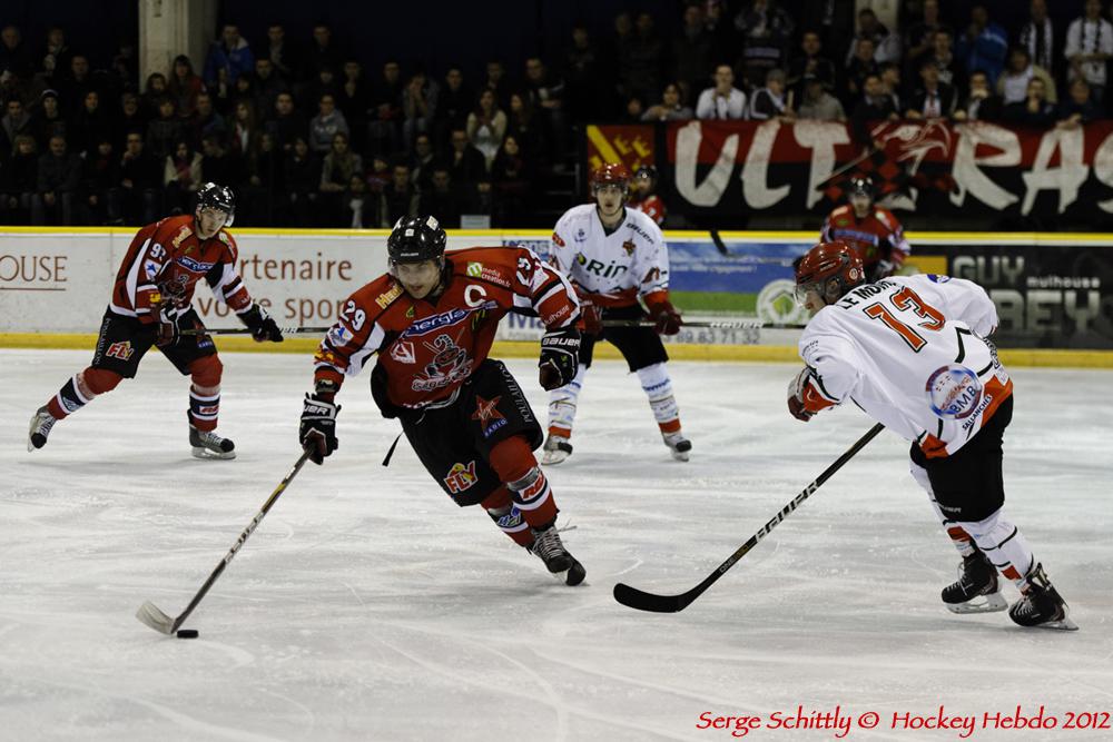 Mulhouse 6 - 2 Mont-Blanc