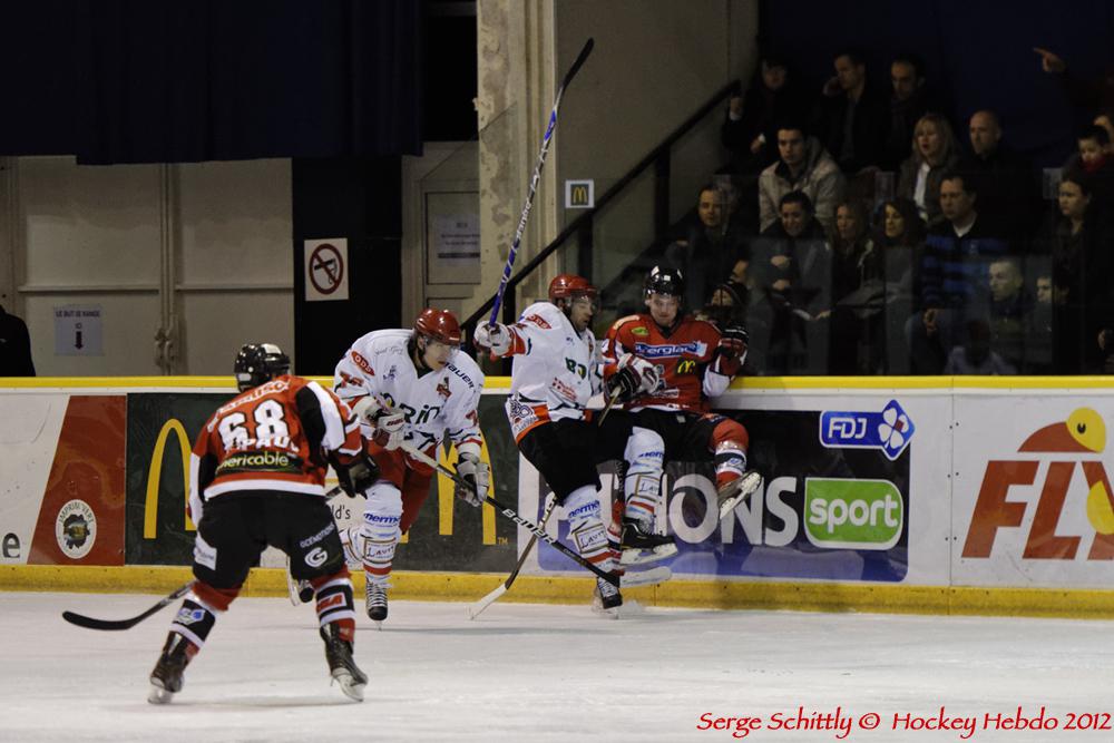 Mulhouse 6 - 2 Mont-Blanc