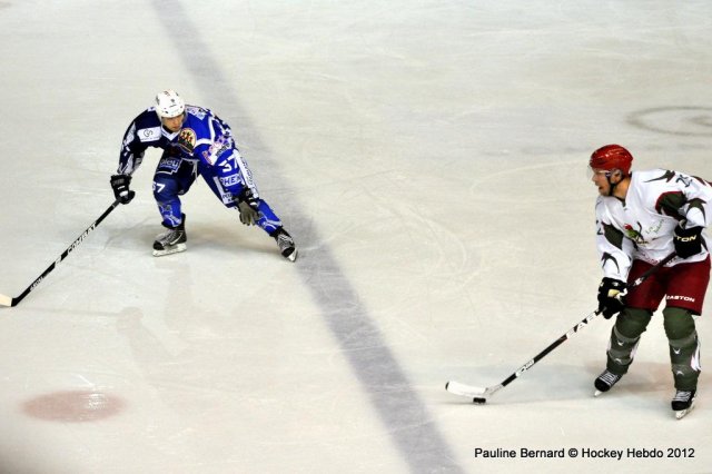Photo hockey match Reims* - Cergy-Pontoise le 25/02/2012