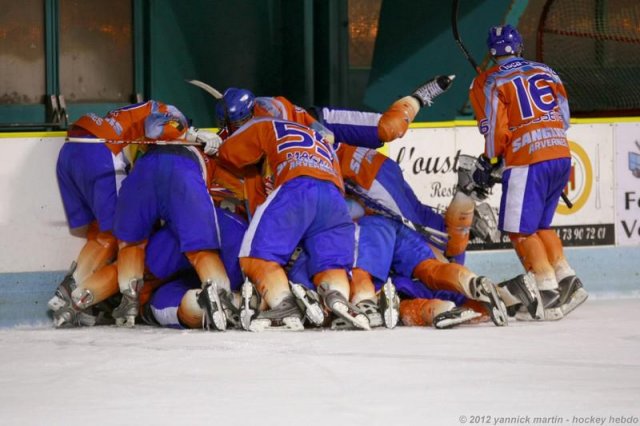 Photo hockey match Clermont-Ferrand - Compiègne le 25/02/2012