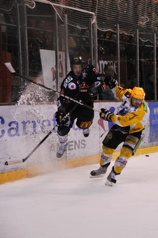 Amiens  5 - 3 Strasbourg 