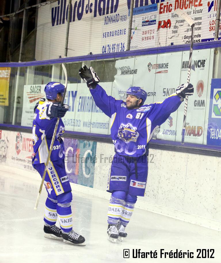 Villard-de-Lans 7 - 4 Neuilly/Marne