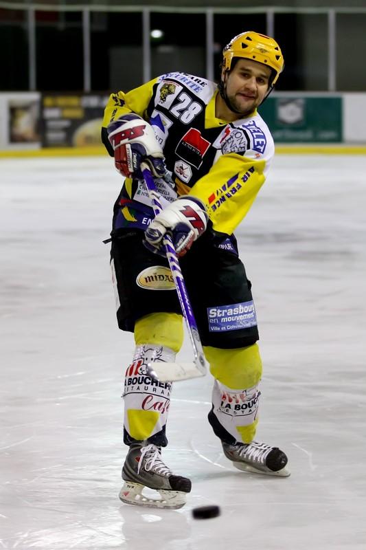 Strasbourg  2 - 3 Epinal 