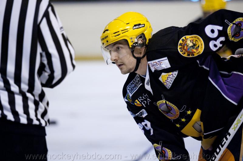 PO D3 : play-off : Des Hiboux trop tendres — Reportage