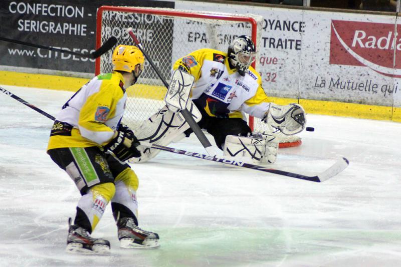 Amiens  5 - 2 Strasbourg 