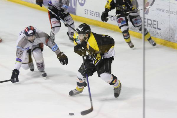 Rouen II 3 - 5 Nantes