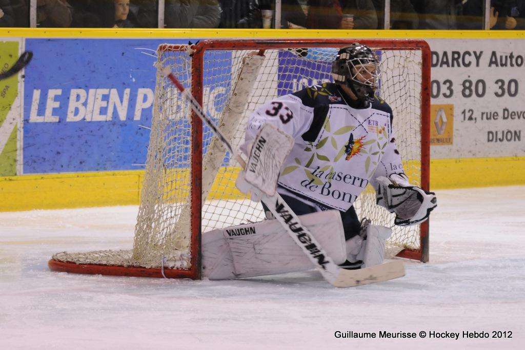 Dijon  3 - 0 Grenoble 