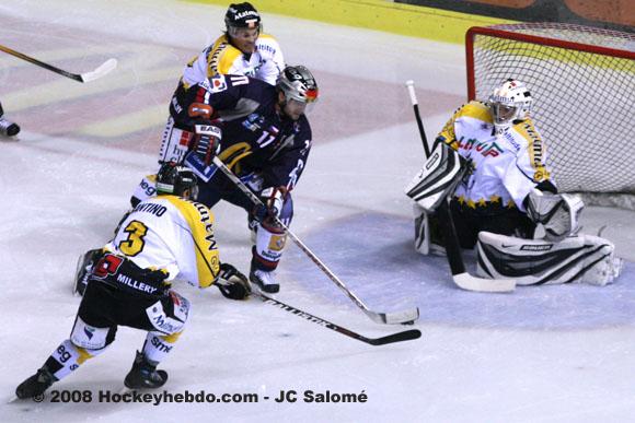 Grenoble  3 - 5 Rouen
