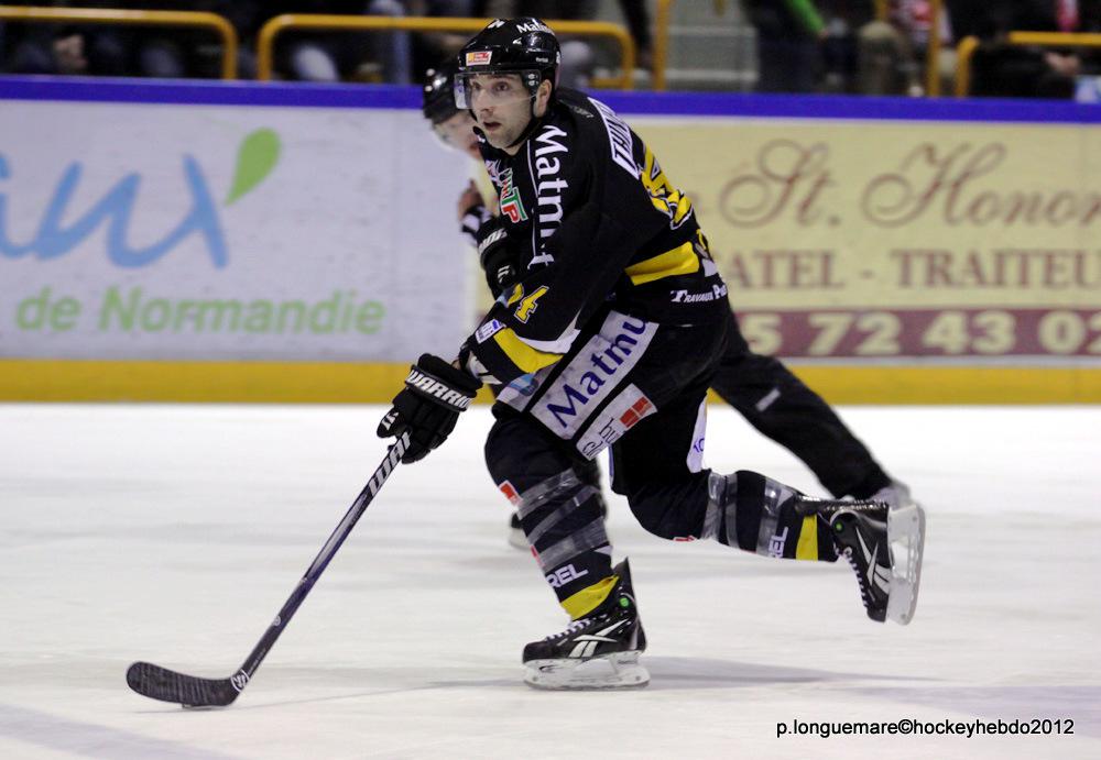 Rouen 4 - 5 Amiens 