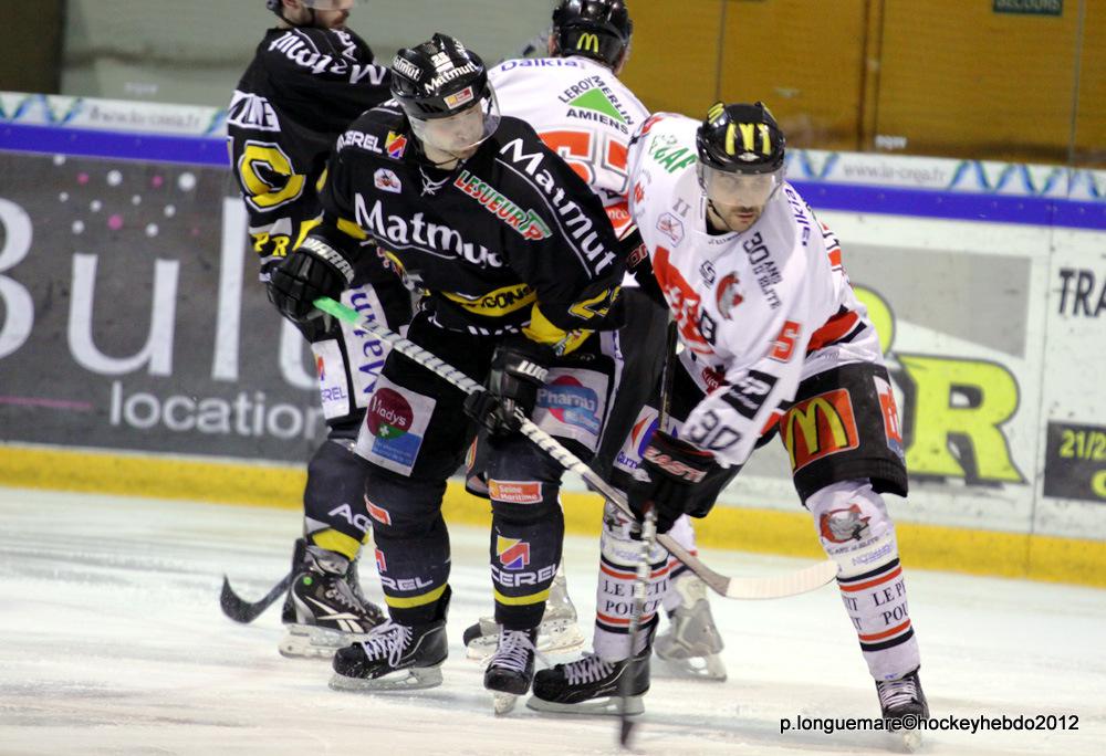 Rouen 4 - 5 Amiens 
