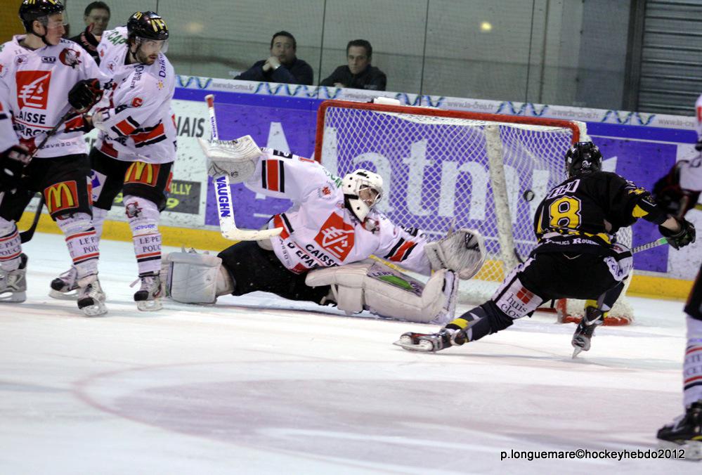 Rouen 4 - 5 Amiens 